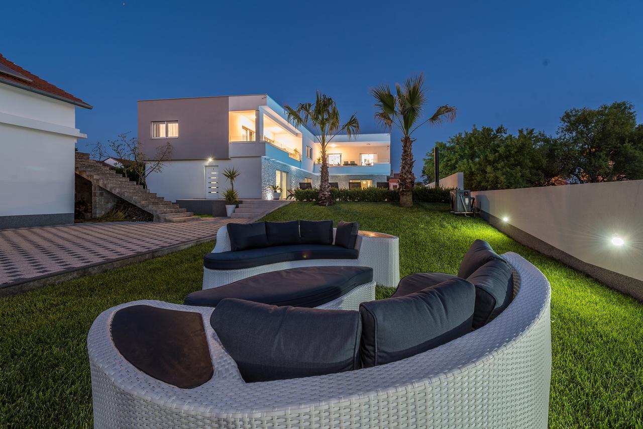 Luxury Apartments Marija Сукошан Экстерьер фото